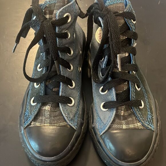Boys Converse All Star Sneakers size 10.5 Blue/black/camo/plaid - Picture 5 of 11